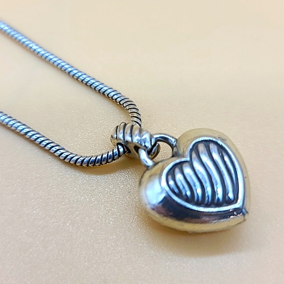 Brighton "SACRED HEART" Reversible Swarovski Crystal & Line Etch Detail Pendant! - Picture 7 of 14